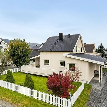 Modern House In Secluded 펜션 *